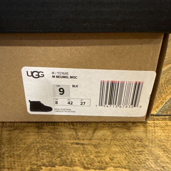 UGG Men’s Neumel Moc Boot Black Suede Size 9 Casual Chukka Comfort Shoes